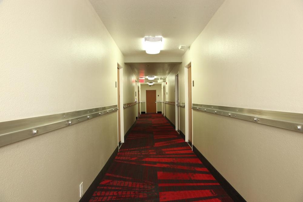 Comfort Angeles Near Hollywood 3*